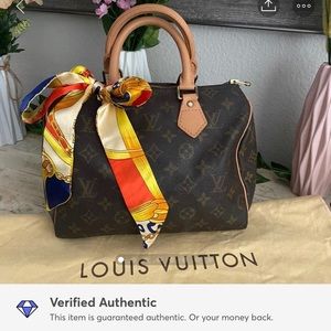 SOLD Authentic LV Speedy 25